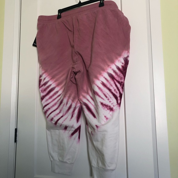 NWT Tye Dye Rose Coloured Torrid 3 - Picture 2 of 4